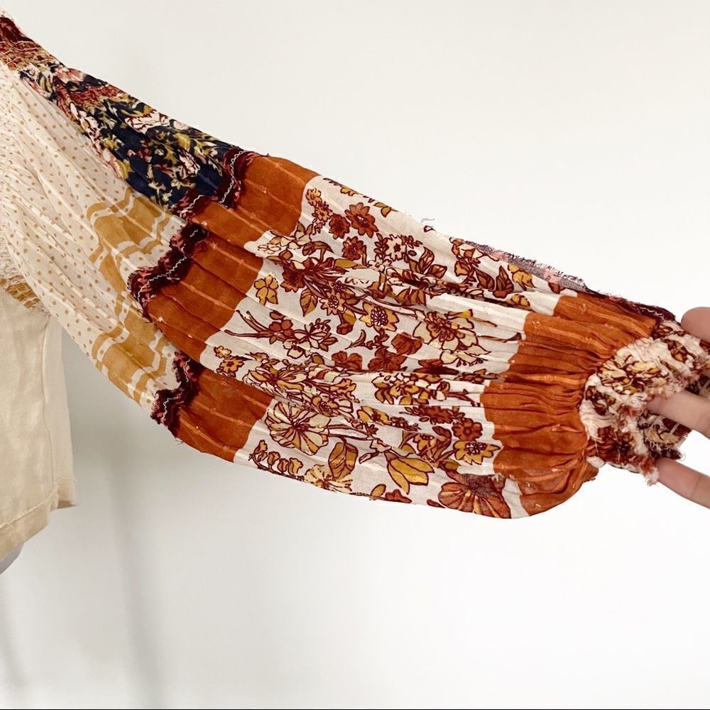 Free People tee with Puffy Boho sleeves - Picture 5 of 8